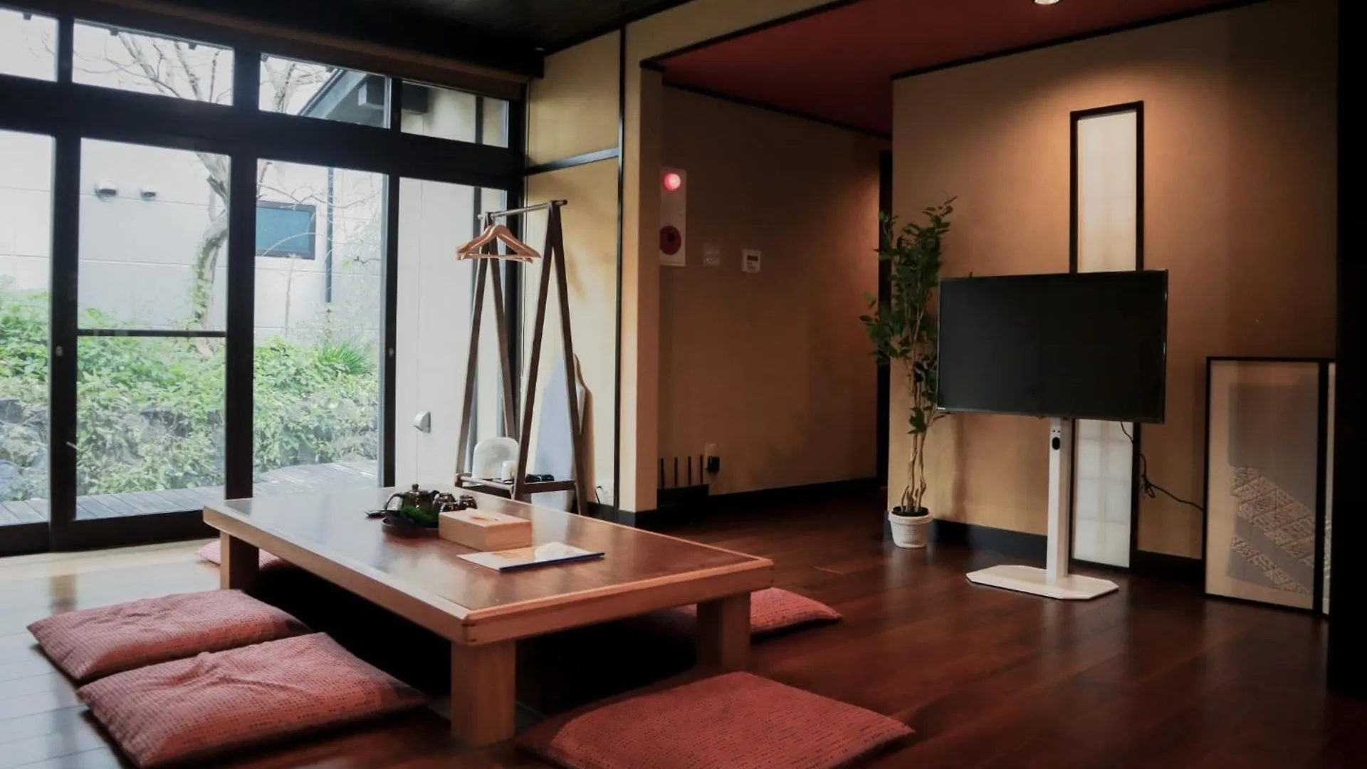 Nishijin Five Crossroads - Vacation Stay 18405 Киото